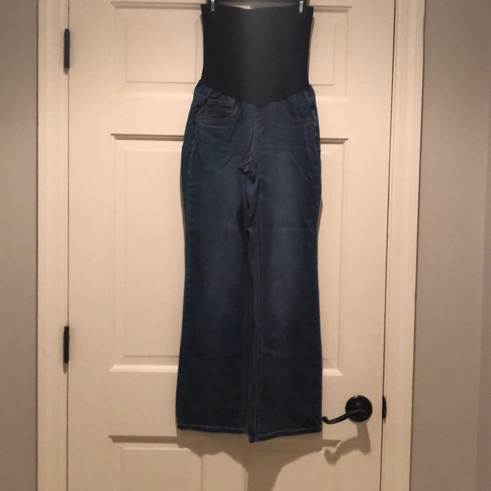 Jessica Simpson Maternity jeans